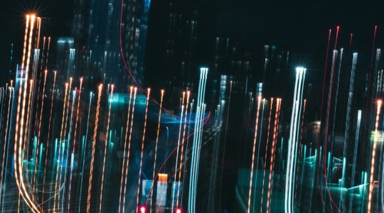 Digitalización en el sector eléctrico: aplicaciones, ventajas y retos