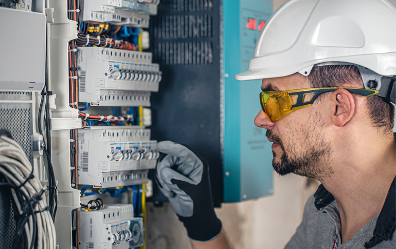 Tips para diseñar cuadros eléctricos seguros: claves para evitar errores y cumplir normativa