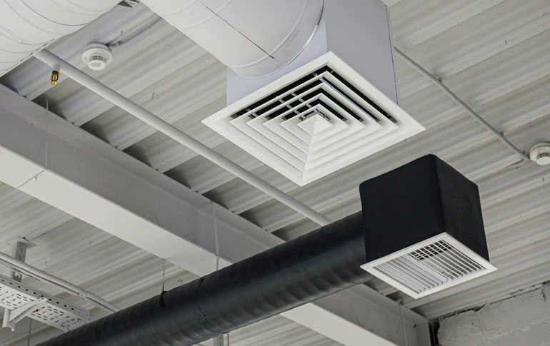 Ventilación en locales y naves: claves para elegir bien los componentes